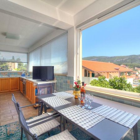 Apartments Villa Rojnica Jelsa  Εξωτερικό φωτογραφία