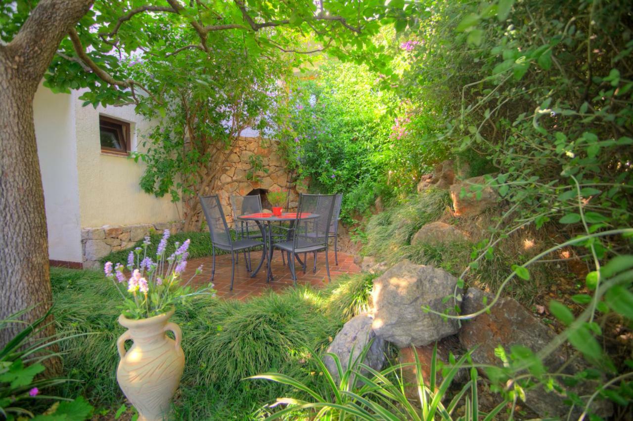 Apartments Villa Rojnica Jelsa  Εξωτερικό φωτογραφία