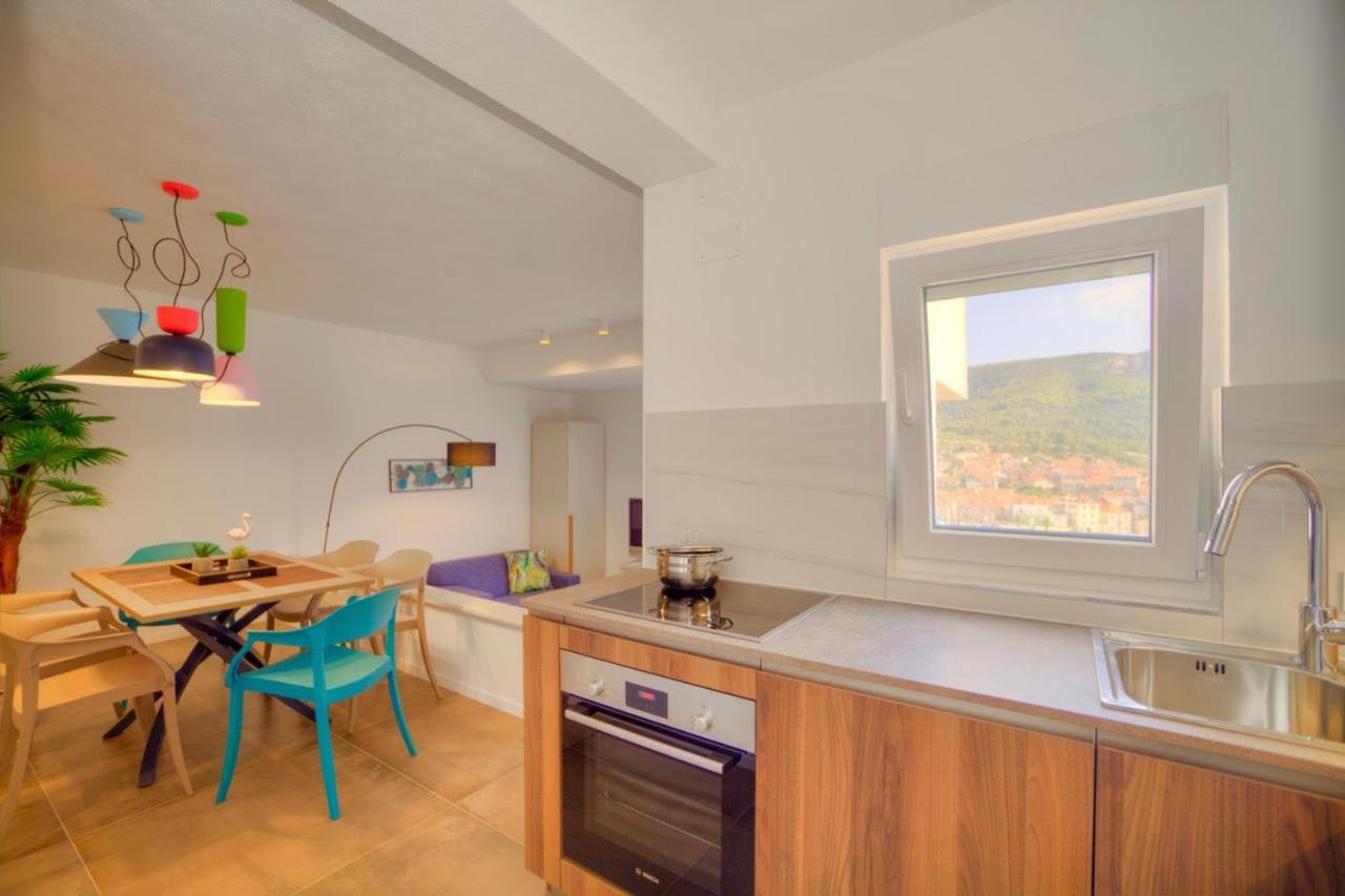 Apartments Villa Rojnica Jelsa  Εξωτερικό φωτογραφία
